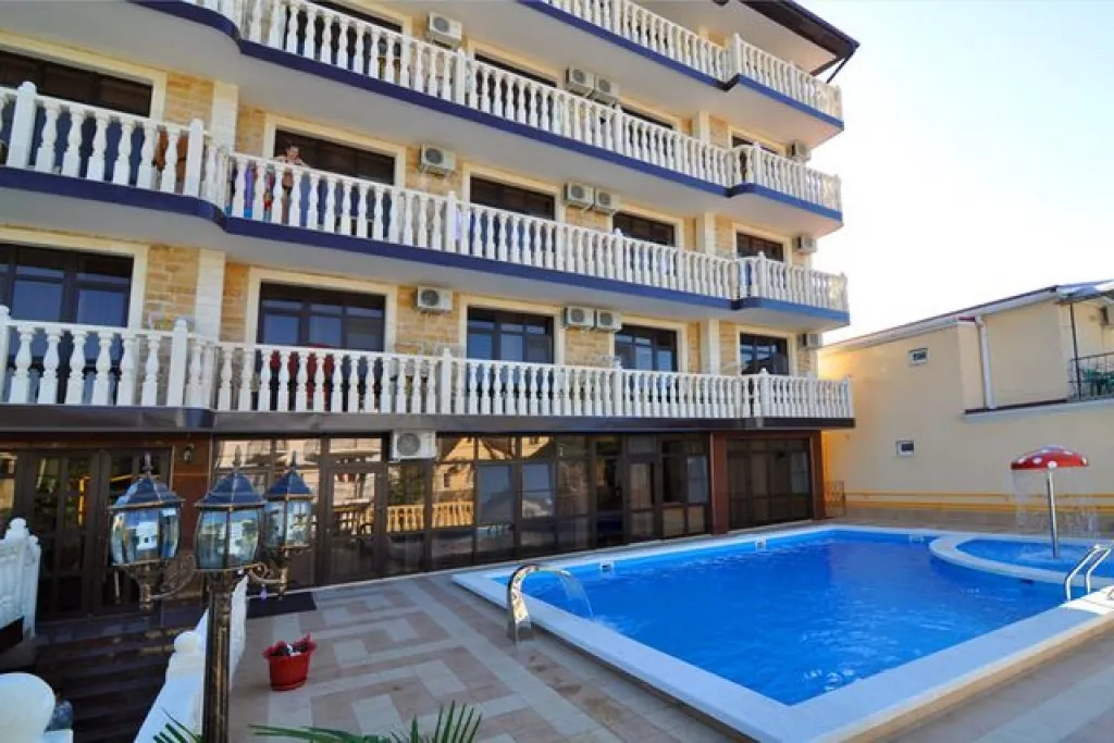 . Гостиница "ATLAS" . Верхнее Джемете