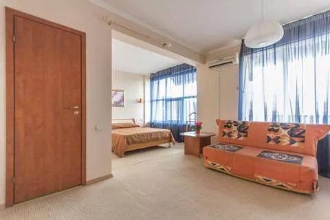 «Студия» с  2 доп.местами. Гостиница «Морская звезда». Архипо-Осиповка