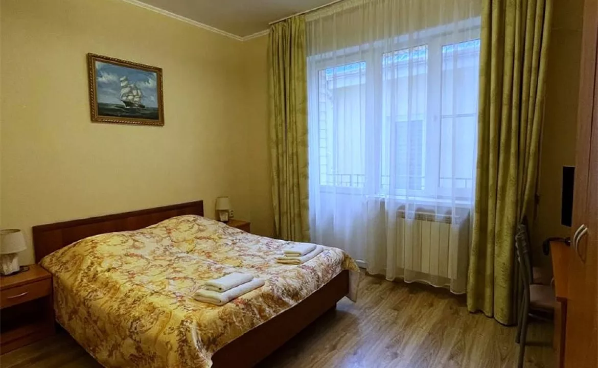 Стандартный с двуспальной кроватью. Отель Капитан Морей. Анапа