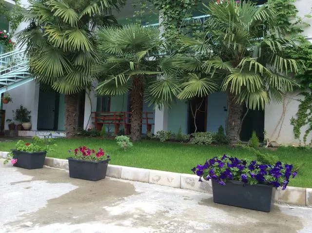 . Гостевой дом "Грант" - Вардане. Вардане