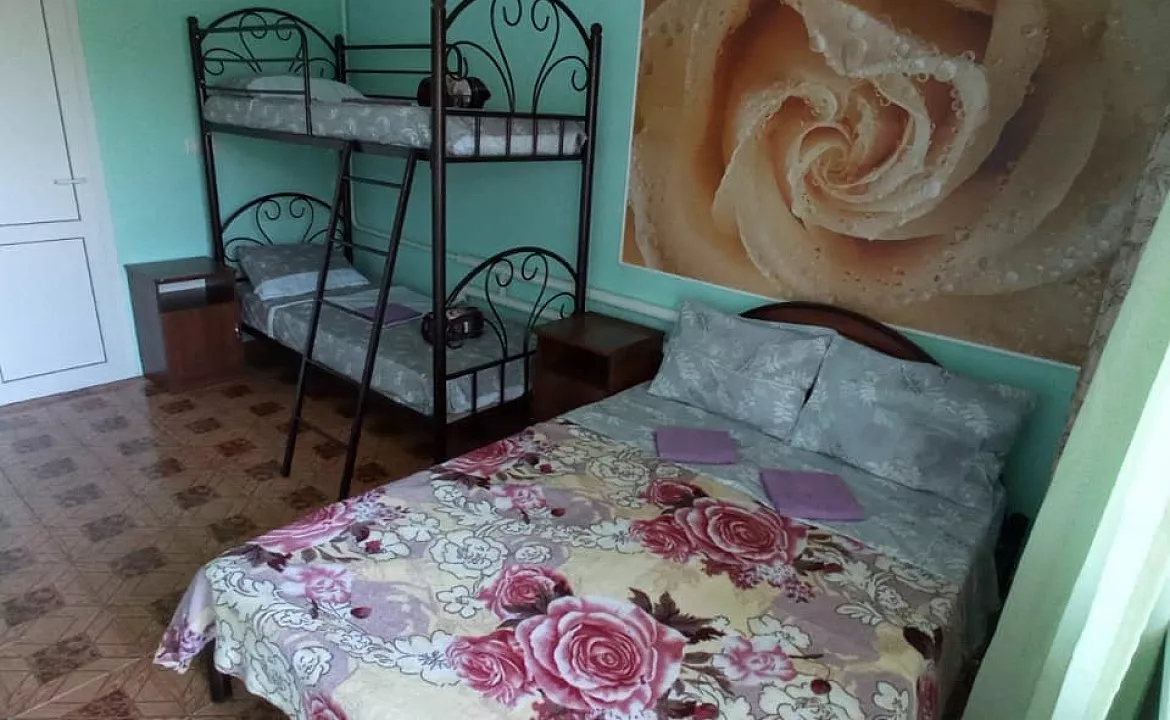 Четырехместный. Гостевой дом Персей. Витязево Четырехместный. Гостевой дом Персей. Витязево