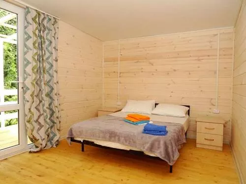 Семейный номер с ванной комнатой . Гостевой дом Зеленая Дача. Анапа Семейный номер с ванной комнатой . Гостевой дом Зеленая Дача. Анапа