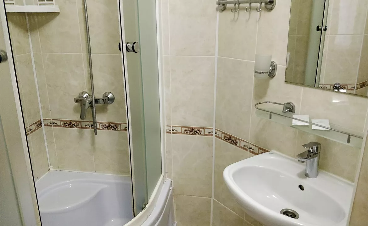 Стандартный с двуспальной кроватью. Отель Капитан Морей. Анапа