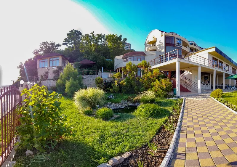 . Отель "Морской Клуб"!. Небуг