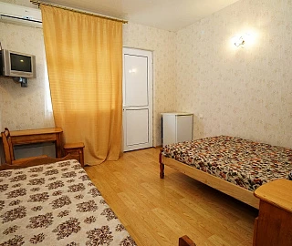 2-МЕСТНЫЙ НОМЕР БЮДЖЕТНЫЙ. Гостевой дом "Лето".  2-МЕСТНЫЙ НОМЕР БЮДЖЕТНЫЙ. Гостевой дом "Лето".