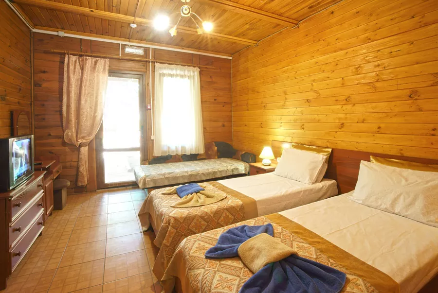 3-местный стандарт. Эко-отель «Эспаньола». Солнечногорское