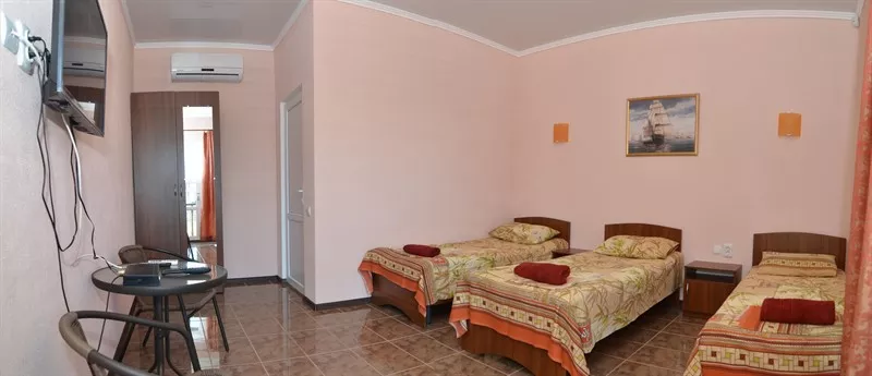 3-МЕСТНЫЙ НОМЕР. Гостевой дом "Pallada". Саки