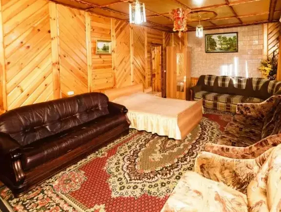 Студия. Гостиница «Стелла». Домбай-гостиницы