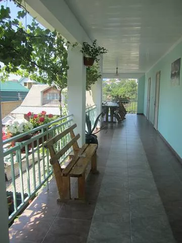 . Гостевой дом "Грант" - Вардане. Вардане