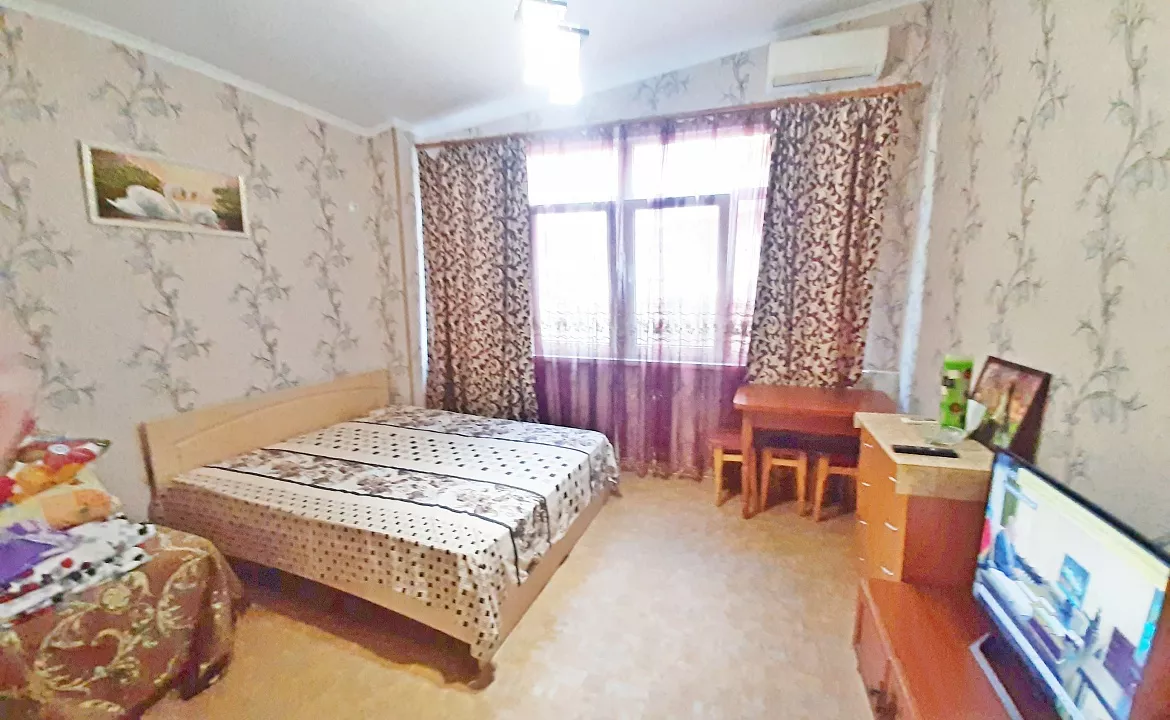 Квартира на первой линии, до моря 100 метров. Квартира на ул Ленина 1+трансфер. Алушта Квартира на первой линии, до моря 100 метров. Квартира на ул Ленина 1+трансфер. Алушта