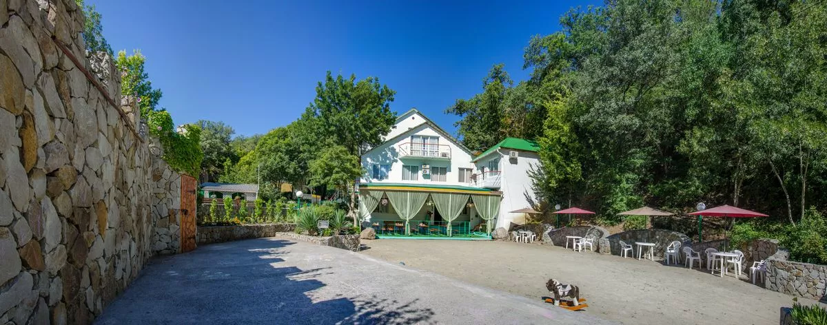 . Пансионат «Ай-Лия». Чайка . Пансионат «Ай-Лия». Чайка