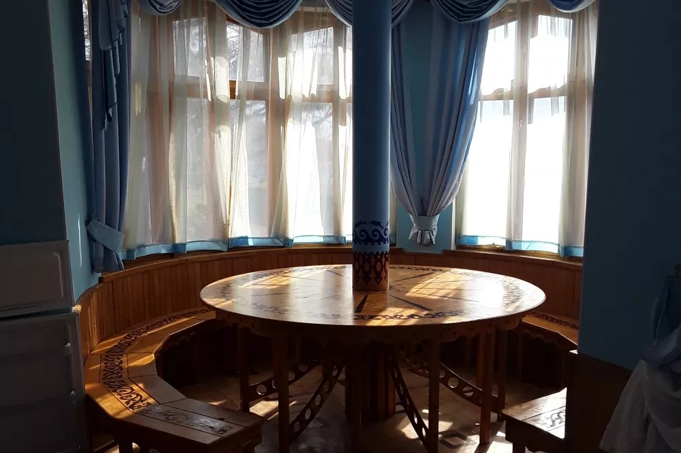 Люкс Трех Комнатный. Отель Мини-отель «Медный Всадник». Массандра