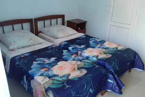 Трехместный номер с удобствами. Гостевой дом «Бумеранг». Архипо-Осиповка