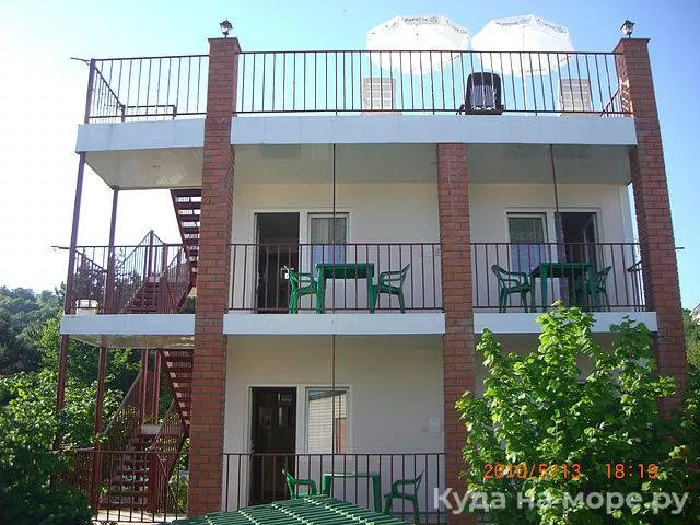 . Гостевой дом "Бумеранг". Ольгинка