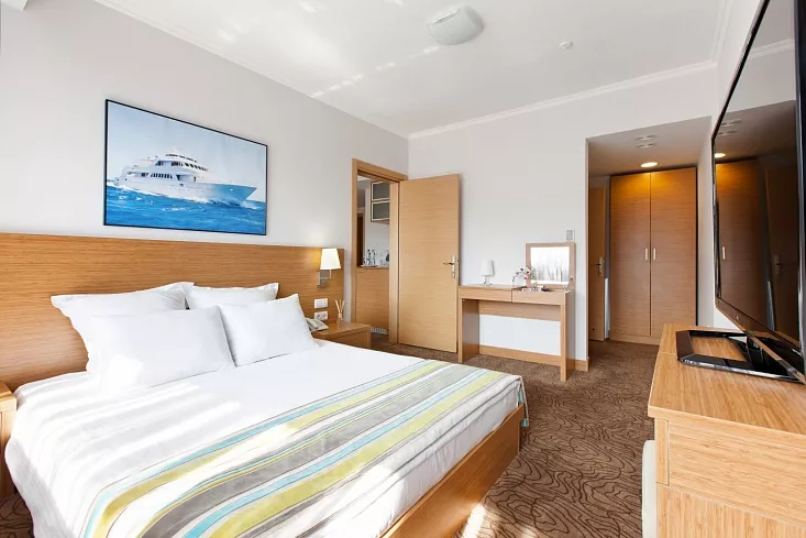 . Гостиница Yalta Intourist. Ялта