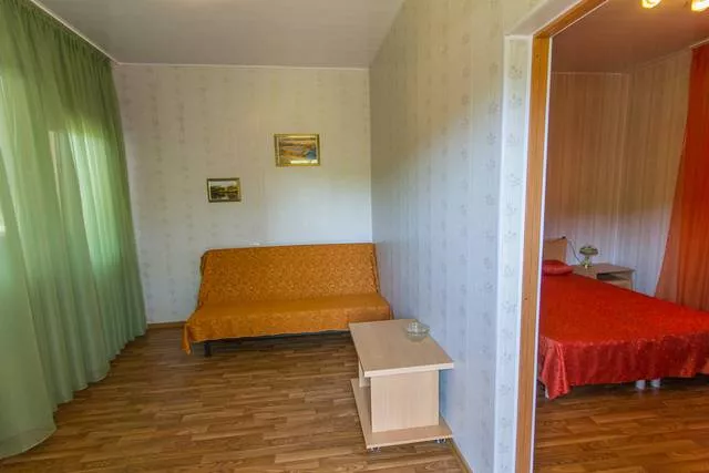 . Гостевой дом «Золотая Лоза». Вардане