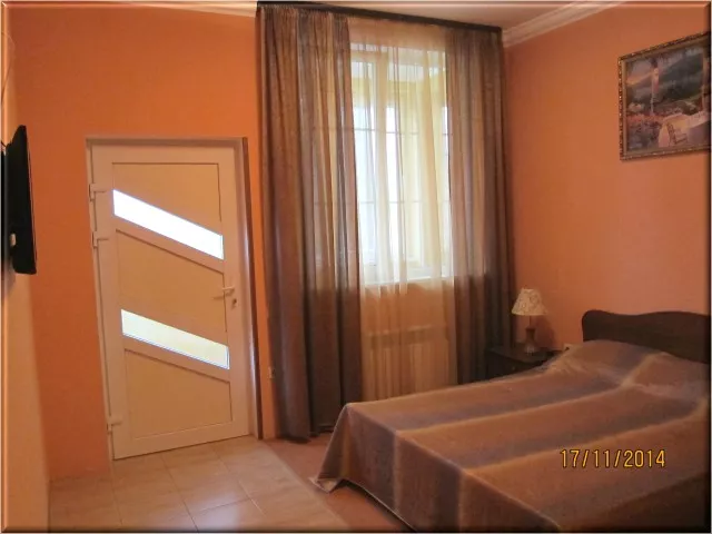 Однокомнатный номер 2-х местный. Гостевой дом "Елена" - Адлер. Адлер Однокомнатный номер 2-х местный. Гостевой дом "Елена" - Адлер. Адлер