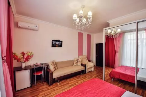 4-х местный номер «Улучшенный» без балкона. Гостевой дом «Прага». Кабардинка