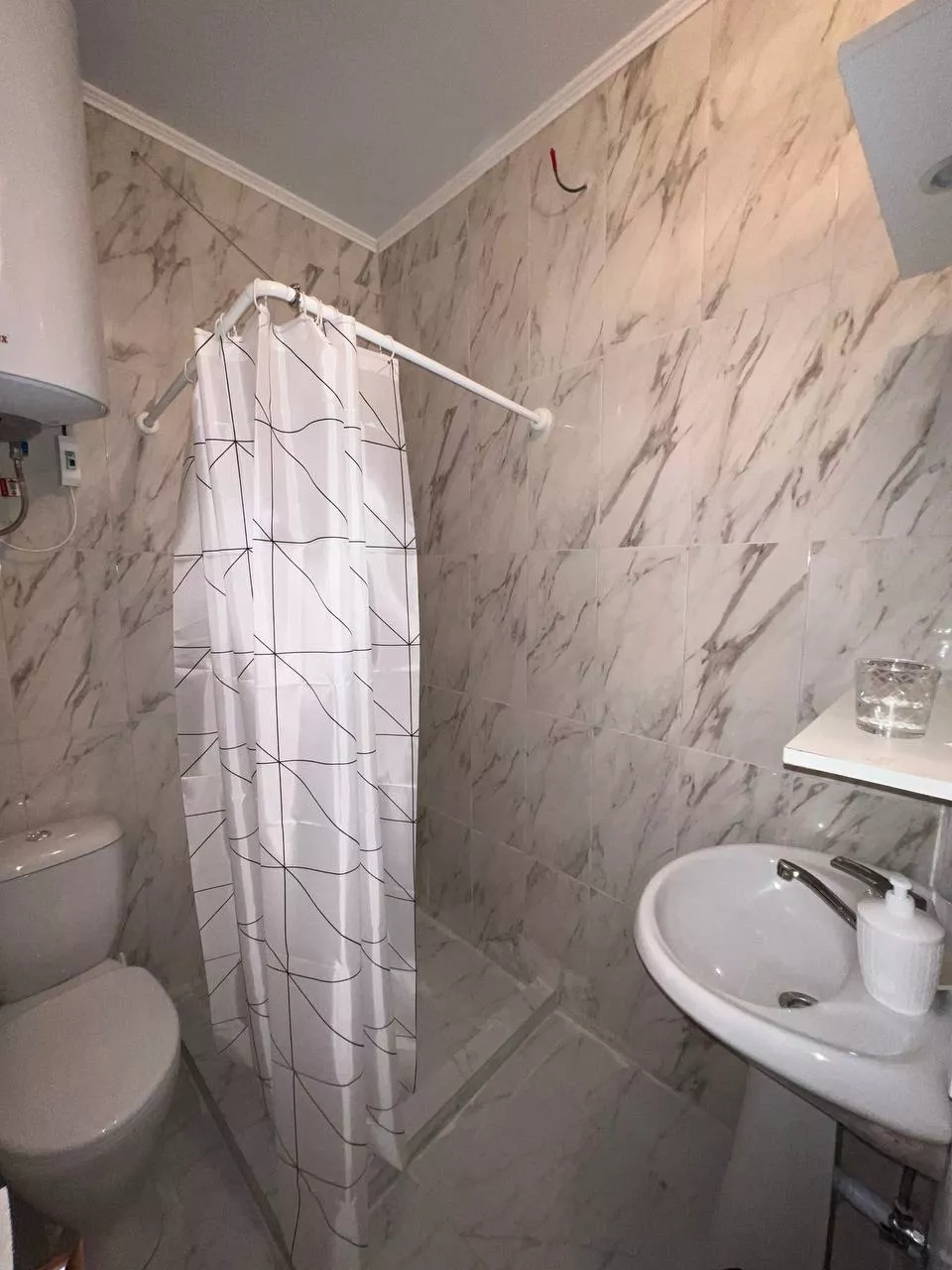 . Гостевой дом Amira. Сухум