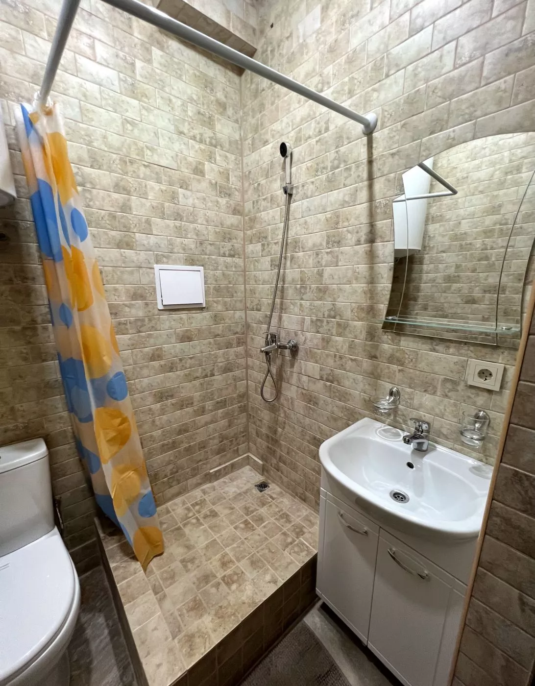 . Гостевой дом "Азалия". Гудаута