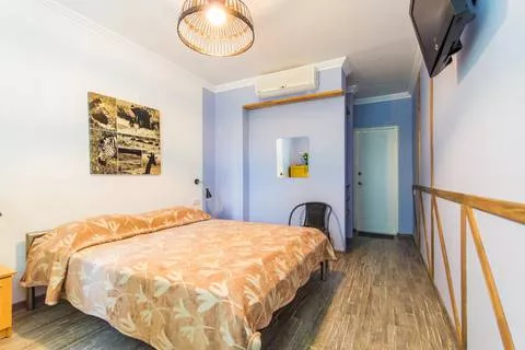  2-х местная комната «Стандарт плюс» с 2 доп. мес. Гостиница «Морская звезда». Архипо-Осиповка