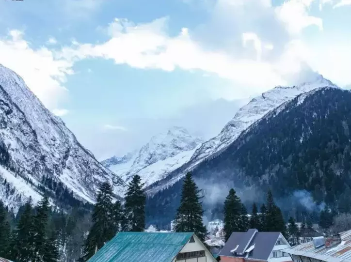 . Гостиница «Andersen Hotel». Домбай-гостиницы