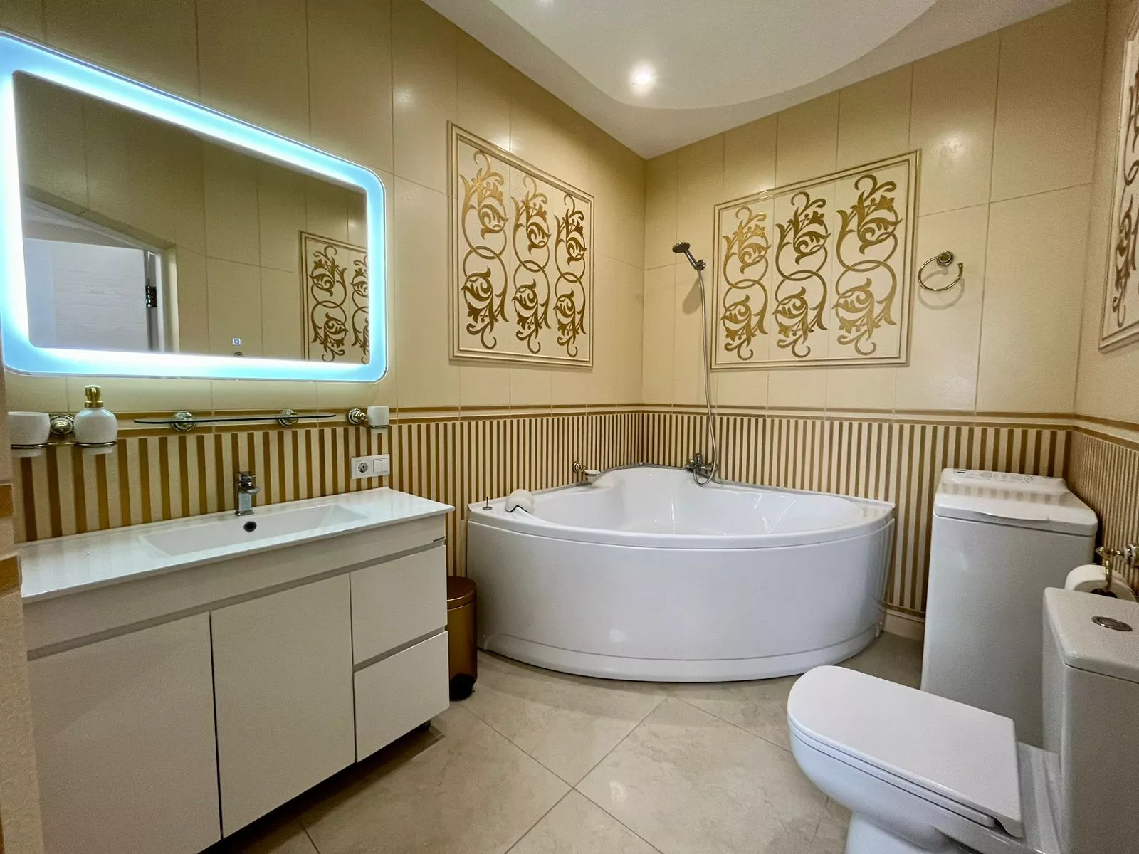 . Гостевой комплекс Ласточкино гнездо. Туапсе