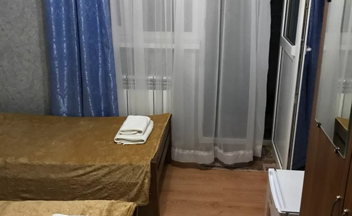3-х местный номер Стандарт. Гостевой дом "Нэва". Адлер