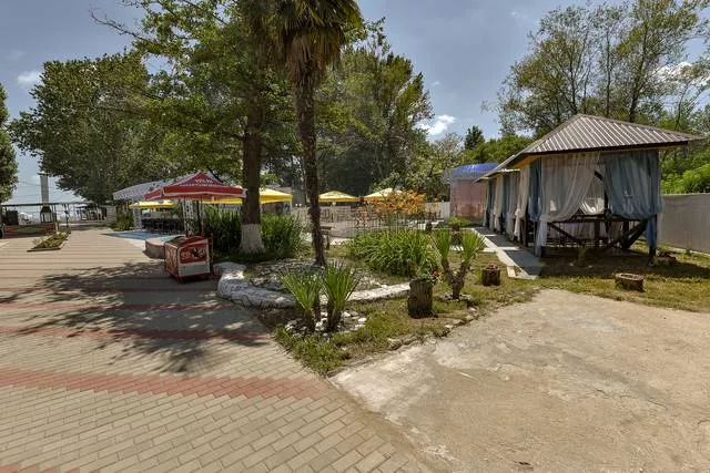 . База отдыха "Платан". Лазаревское . База отдыха "Платан". Лазаревское