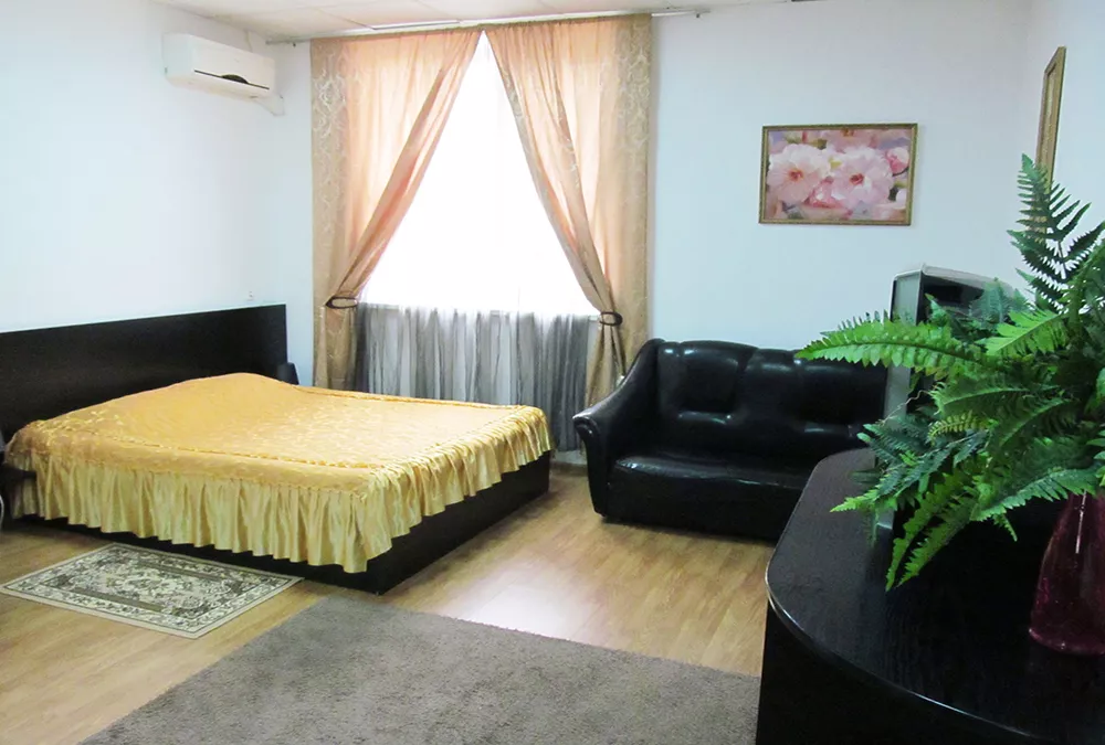 Номер Студия. СЕТЬ ГОСТИНИЦ "ШОКОЛАД". Новороссийск