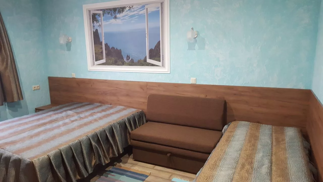 . БАЗА ОТДЫХА "МАРЬИНА РОЩА" половина дома (№16/2). Витино