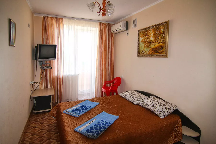 2-комнатный номер. Отель "У моря". Витино