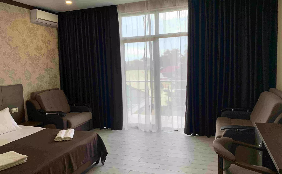 ТРЕХМЕСТНЫЙ НОМЕР. Отель "Park Hotel Luxor". Лазаревское