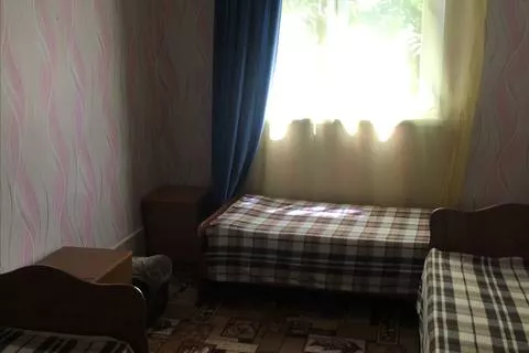 Эконом 4-х местный. Гостевой дом «Лазурит». Головинка Эконом 4-х местный. Гостевой дом «Лазурит». Головинка