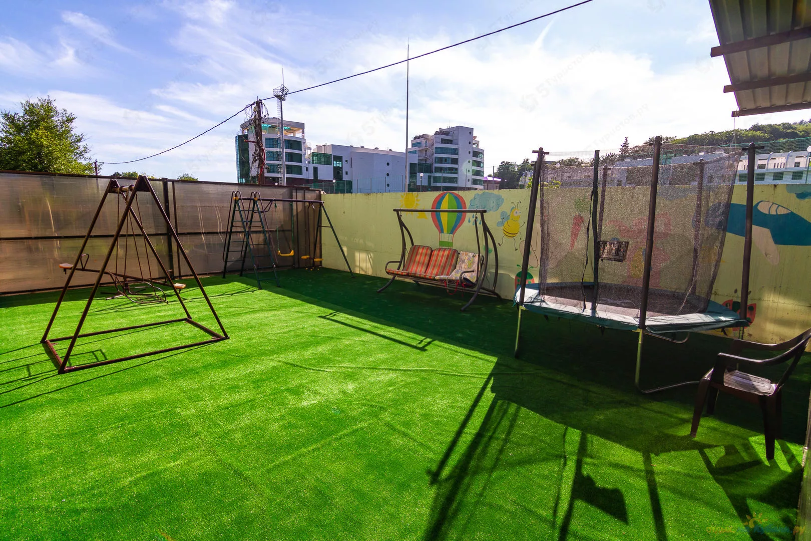 . Гостиница "Жемчужина Ямала". Лоо