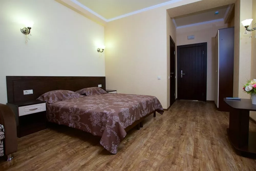 Стандарт. Отель "Золотое Руно". Витязево