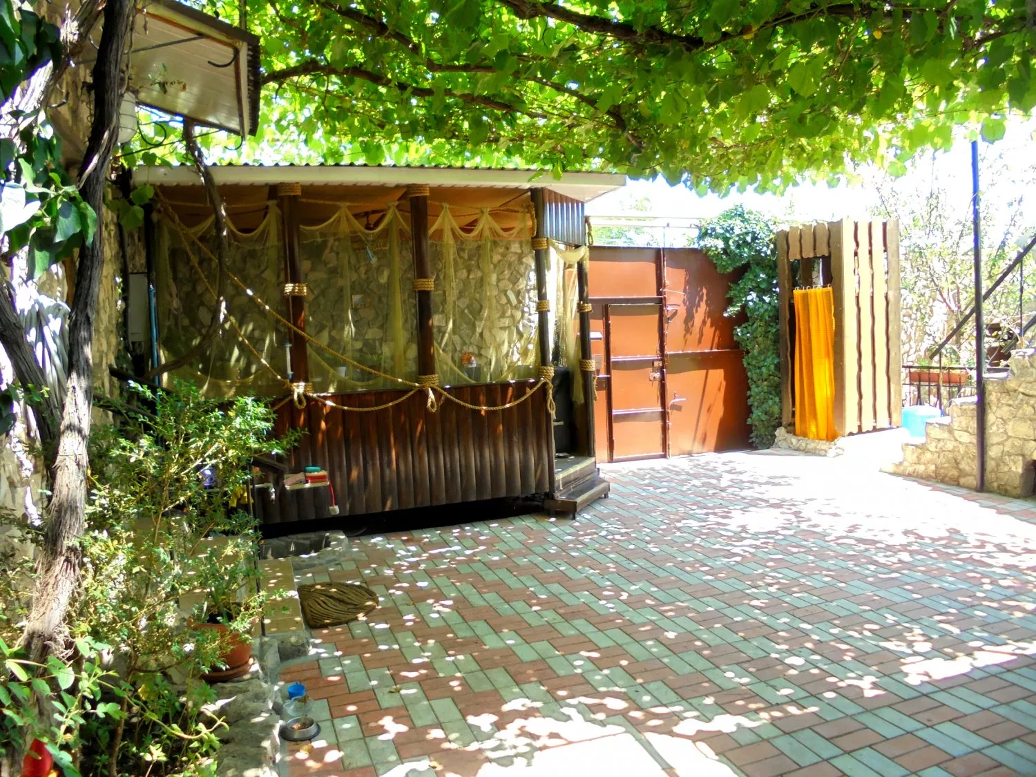 . Дом под ключ Четырехкомнатный двухэтажный дом.. Феодосия