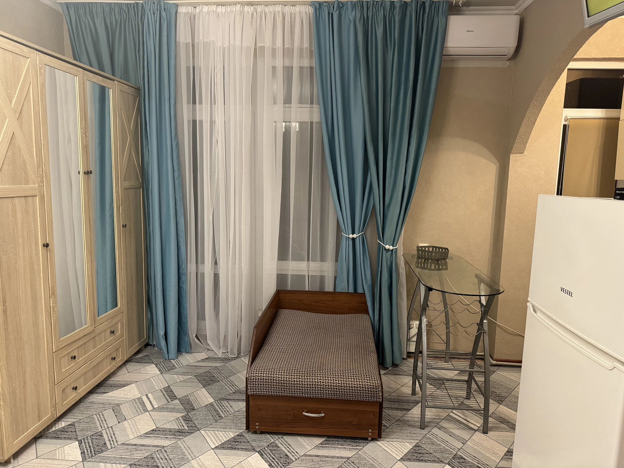 . Квартира в многоквартирном доме "Студия". Адлер . Квартира в многоквартирном доме "Студия". Адлер