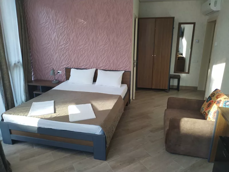 Стандарт двухместный. Отель "Green Hills" в Новомихайловском. Новомихайловский Стандарт двухместный. Отель "Green Hills" в Новомихайловском. Новомихайловский