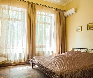 Золотая комната. Гостиный дом на Лавровом. Золотая комната. Гостиный дом на Лавровом.