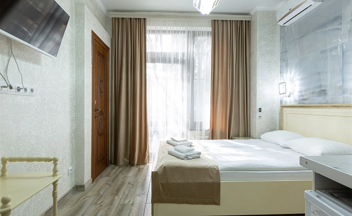 Двухместный комфорт с кухней. Отель "Сочи Галерея Парк". Сочи