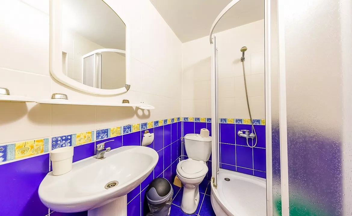 2-комнатный «Семейный» 5-местный. База отдыха "Тюльпан". Витязево