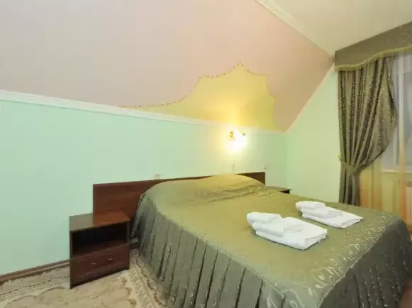 «Люкс» 3-х комнатный (Главный корпус). Гостиница «Кристалл». Домбай-гостиницы «Люкс» 3-х комнатный (Главный корпус). Гостиница «Кристалл». Домбай-гостиницы