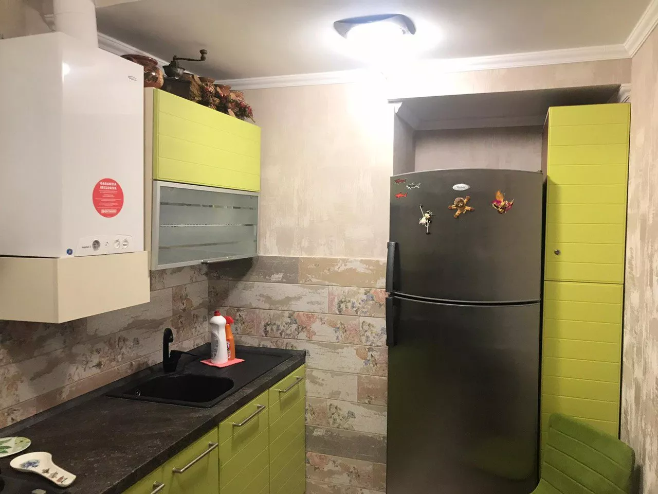 . Квартира в многоквартирном доме Апартаменты "Кедр". Ялта . Квартира в многоквартирном доме Апартаменты "Кедр". Ялта