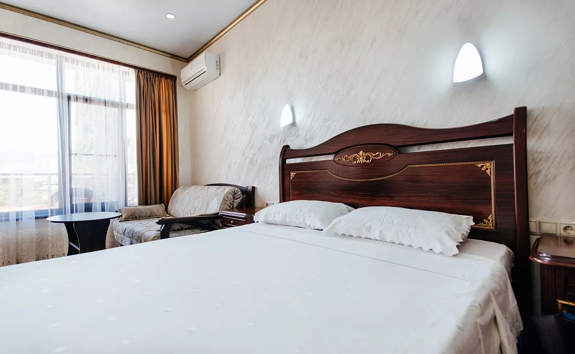 Полулюкс без балкона 2+1. Отель "Атлант". Лазаревское Полулюкс без балкона 2+1. Отель "Атлант". Лазаревское