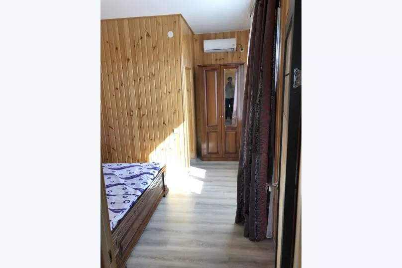  4-х, 5-ти местный «Люкс» 2-х комнатный. Гостевой дом Олеандр. Гагра