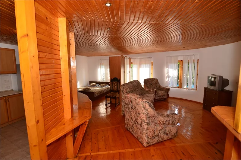 Апартаменты с кухней. Мини-отель «Золотой берег». Солнечногорское