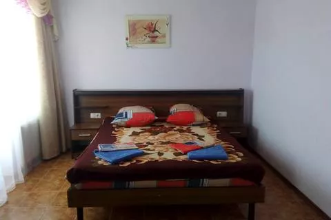 4-х местный «Люкс» с балконом. Гостиница «Жемчужина». Архипо-Осиповка