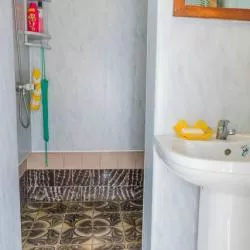 Эконом . Гостевой дом «Домик на Южном». Джубга