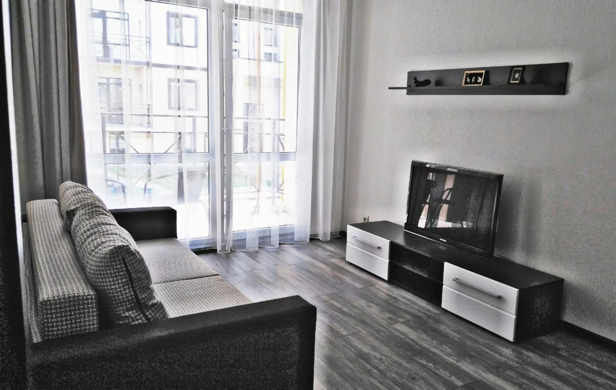 . Квартира в многоквартирном доме Апартаменты на пляже Скала Парус. Прасковеевка